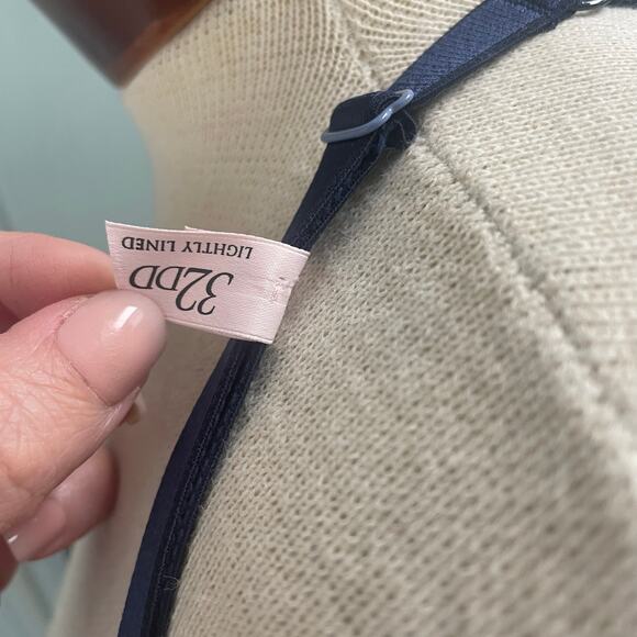 Victorias Secret Navy Lace Racerback Front Close Bra Size 32DD Demi NEW - Picture 4 of 7